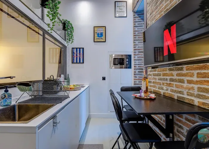 Chic Industrial Loft Quiet Garibaldi Ac Balcony * Nizza